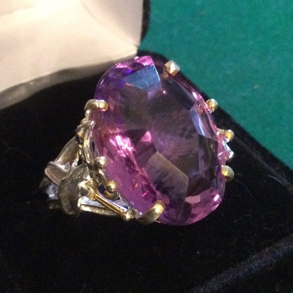 Extra Fancy Cut AAA+ Genuine Amethyst 25 CTW Ring - Picture 13 of 13